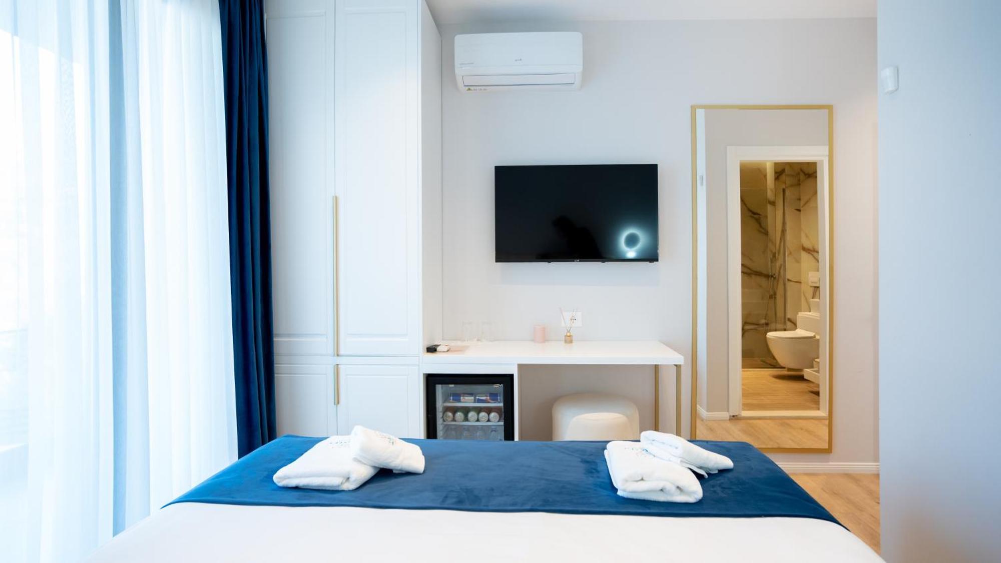 Sea Queen Luxury Hotel Radhimë Exteriér fotografie