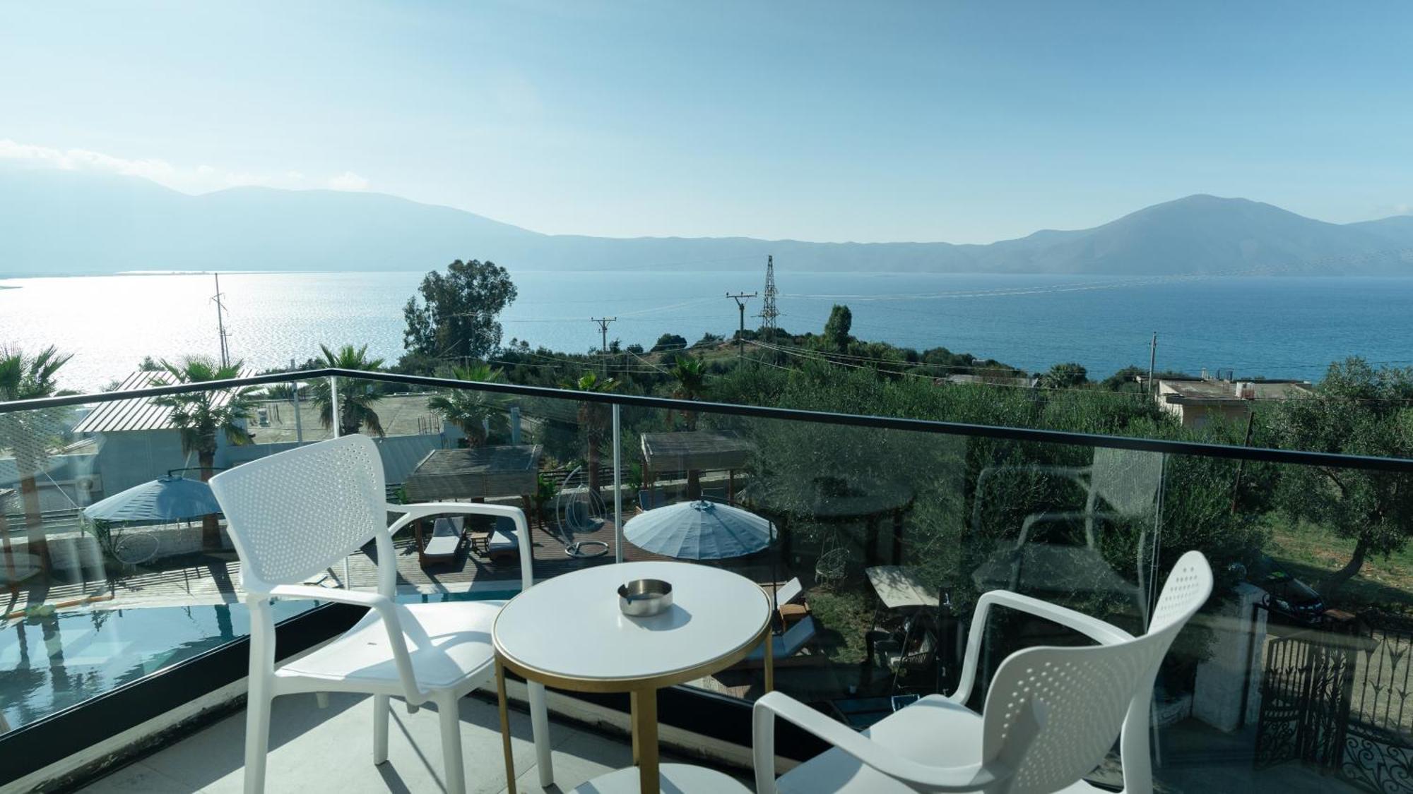 Sea Queen Luxury Hotel Radhimë Exteriér fotografie