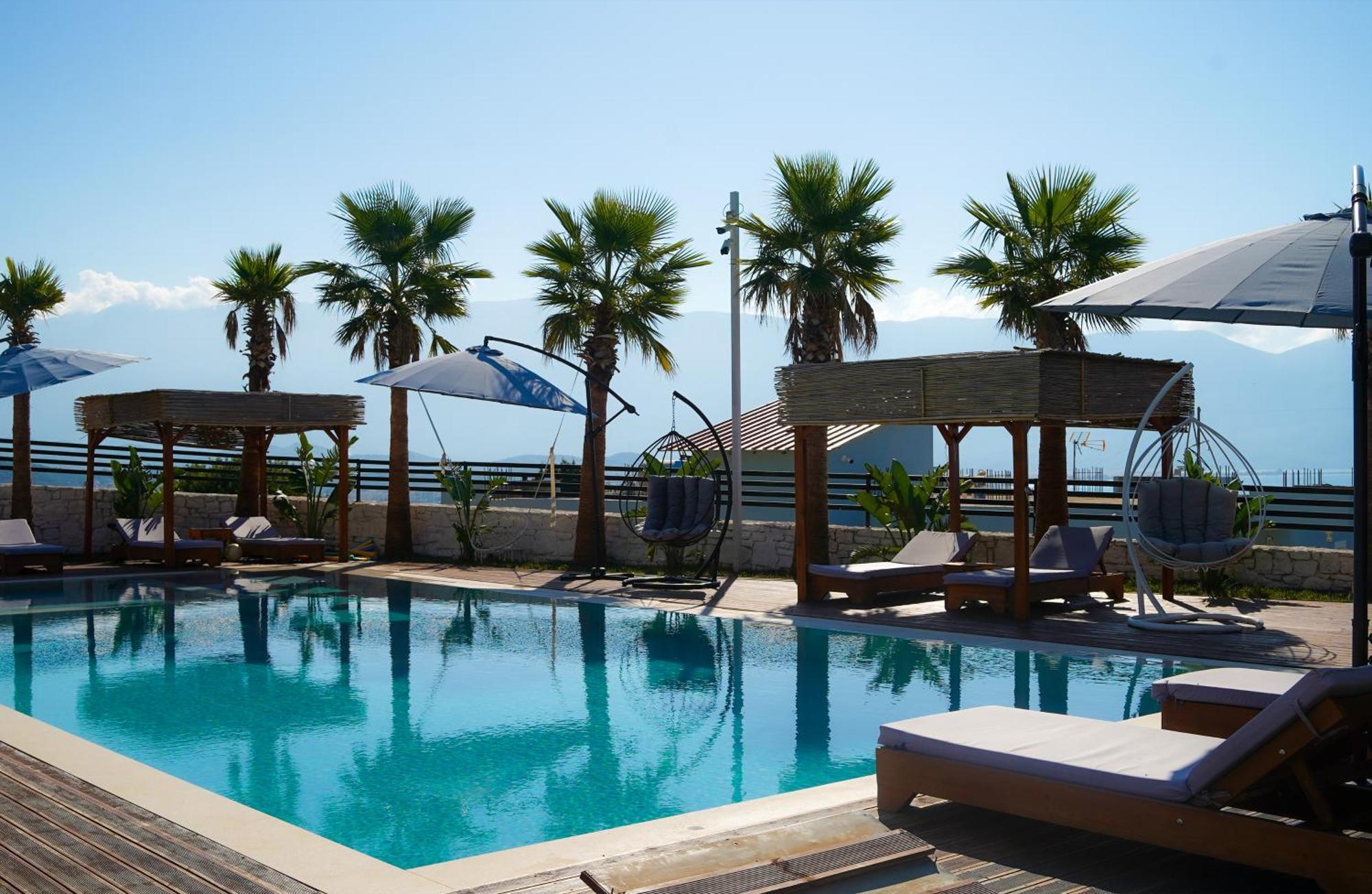 Sea Queen Luxury Hotel Radhimë Exteriér fotografie