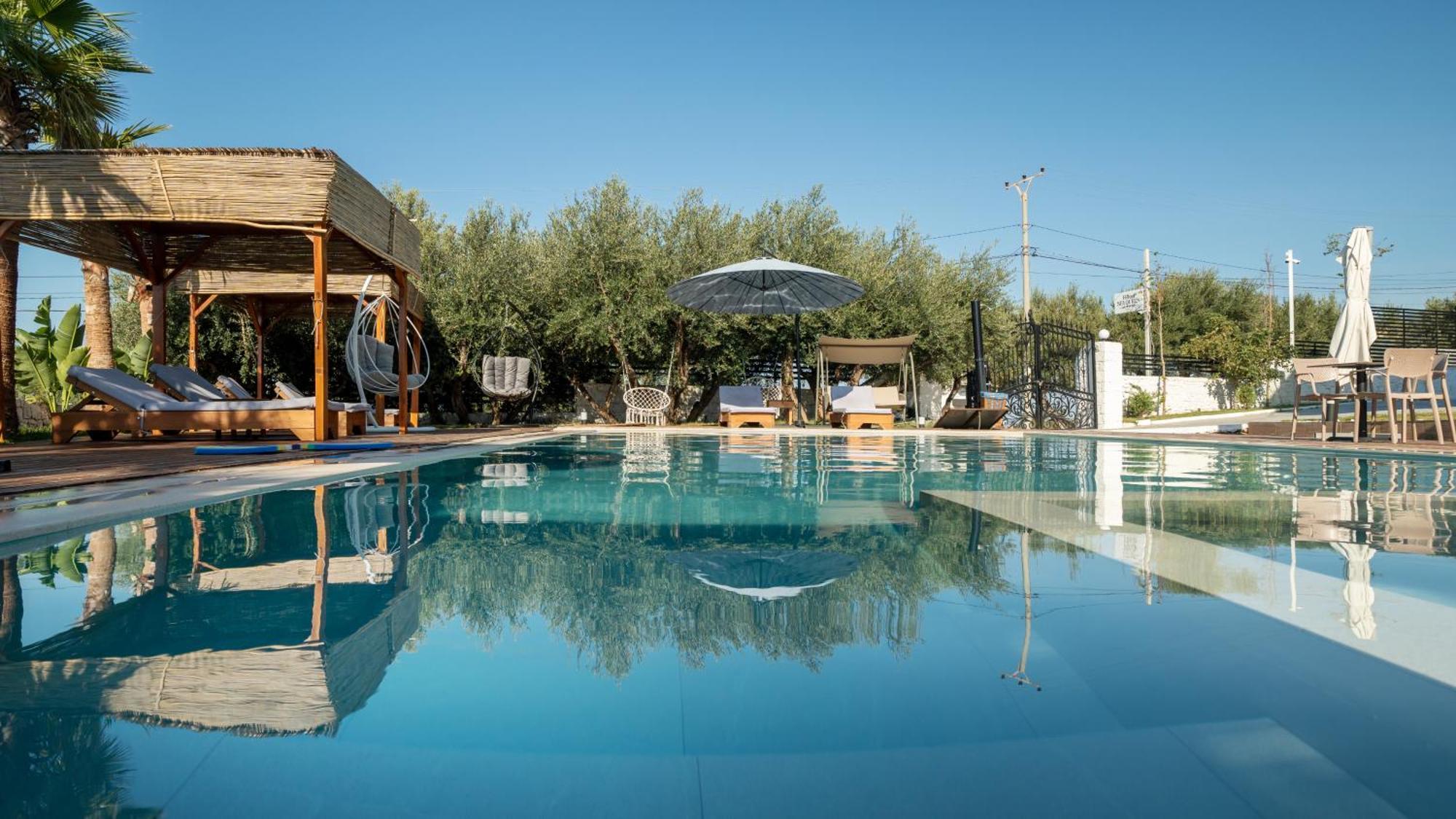 Sea Queen Luxury Hotel Radhimë Exteriér fotografie